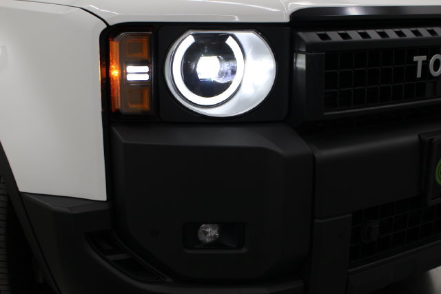 Used 2024 Toyota Land Cruiser AWD/4WD image 4