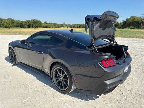 Used 2024 Ford Mustang Dark Horse RWD image 4