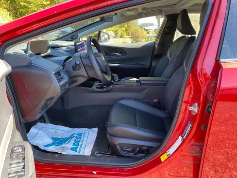 Used 2023 Toyota Prius Limited image 12