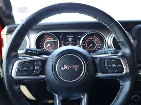 Used 2021 Jeep Wrangler Unlimited Sahara w/ Safety Group AWD/4WD image 17
