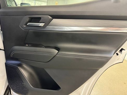 New 2026 GMC Terrain Elevation w/ LPO, Floor Liner Package image 25