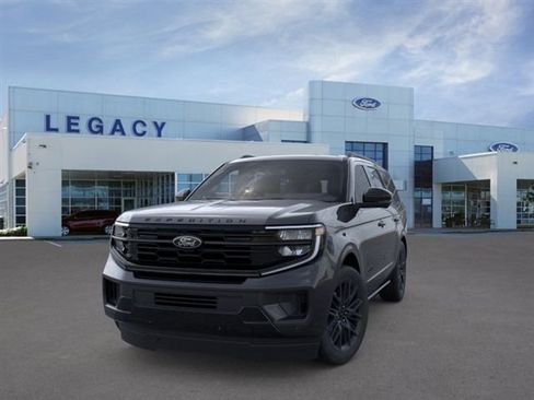 New 2026 Ford Expedition Platinum w/ Stealth Appearance Package AWD/4WD image 2