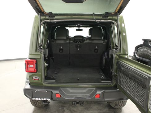 Used 2023 Jeep Wrangler Altitude image 14