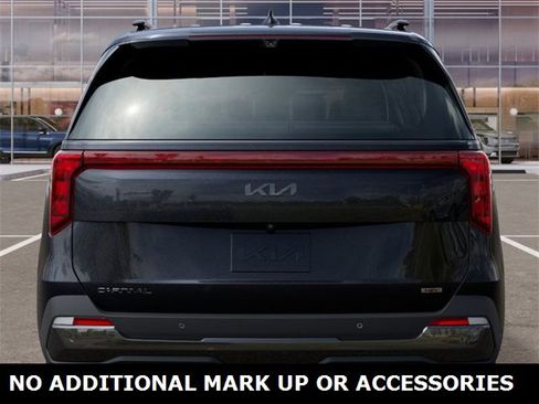 New 2026 Kia Carnival SX w/ SX Dark Edition Package image 13