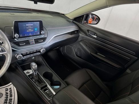 Certified 2022 Nissan Altima 2.5 SR image 22