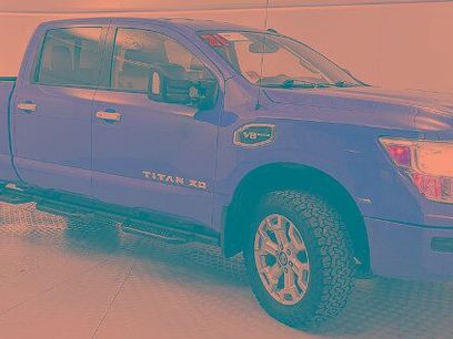 Used 2021 Nissan Titan SV w/ SV Convenience Package