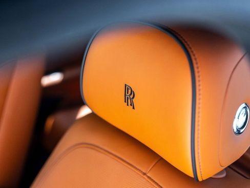 Certified 2025 Rolls-Royce Cullinan Black Badge w/ Leather Finishing Pack AWD/4WD image 22