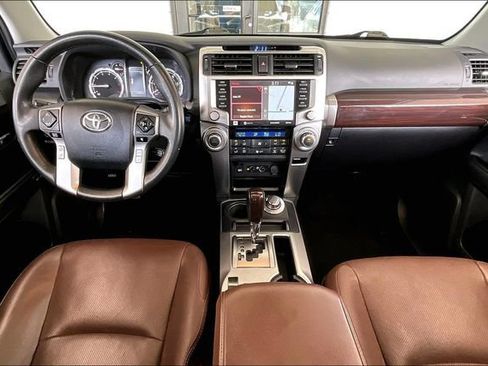 Used 2022 Toyota 4Runner Limited AWD/4WD image 7