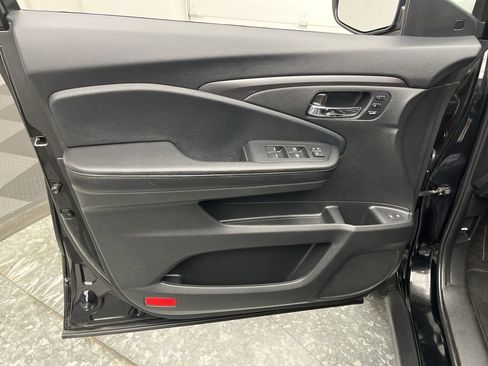 Used 2022 Honda Pilot Special Edition image 7