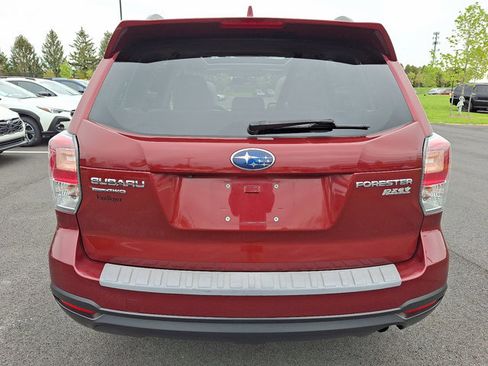 Used 2017 Subaru Forester 2.5i Premium w/ Protection Package #1 AWD/4WD image 6