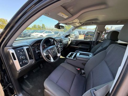 Used 2017 GMC Sierra 1500 SLE image 11