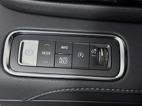 New 2025 Buick Enclave Preferred w/ Trailering Package, 5000 lbs. image 10