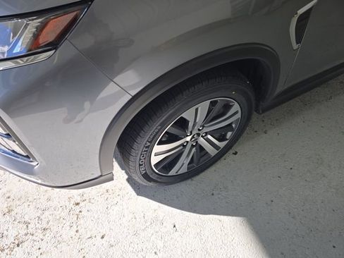 Used 2024 Mitsubishi Outlander Sport SE image 9