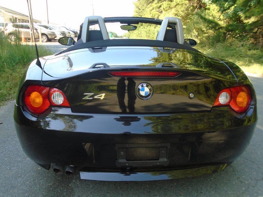 Used 2003 BMW Z4 2.5i RWD image 6