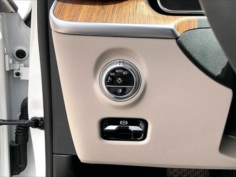 Certified 2023 Mercedes-Benz C 300 Sedan image 33