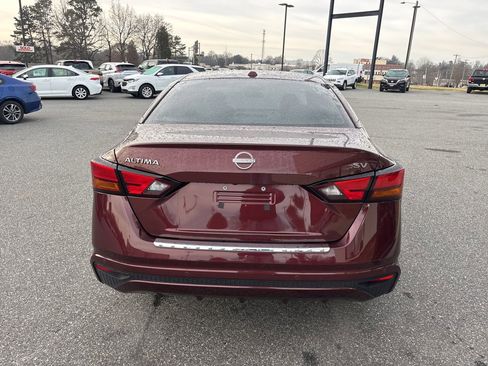 Used 2023 Nissan Altima 2.5 SV image 7