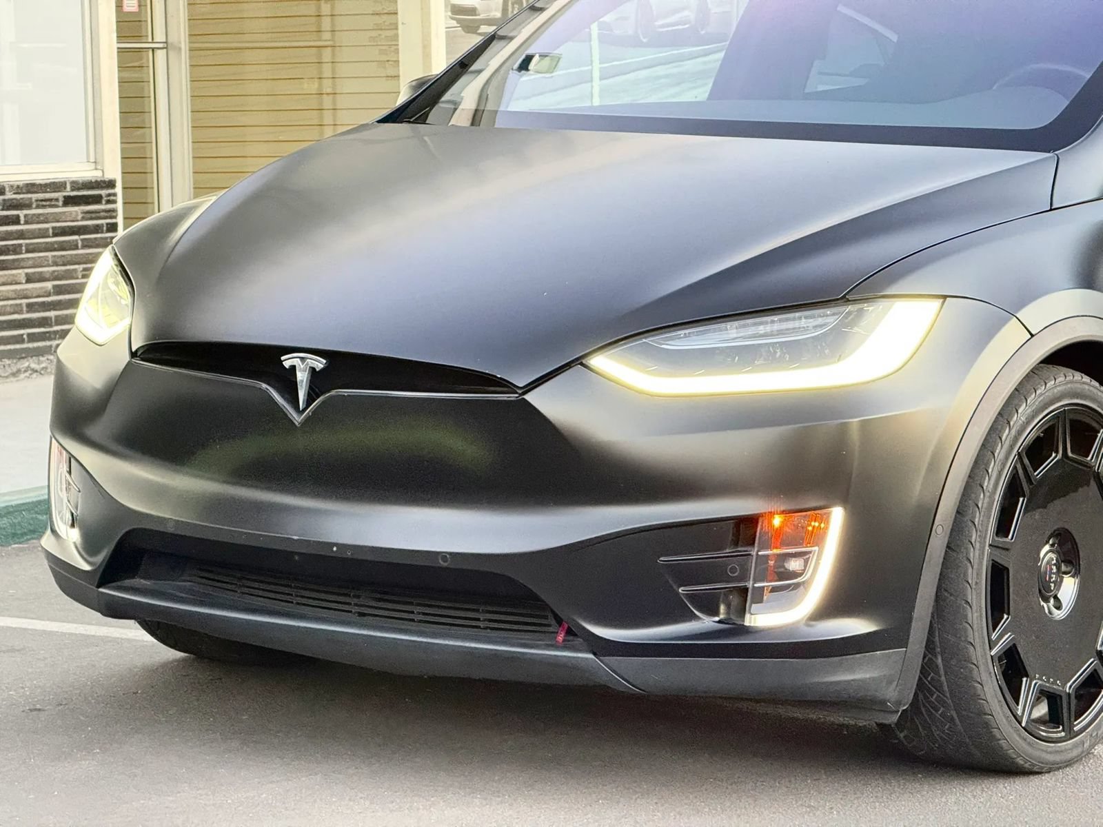 Used 2019 Tesla Model X 75D AWD/4WD image 6