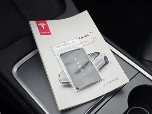 Used 2023 Tesla Model 3 Standard Range RWD image 38