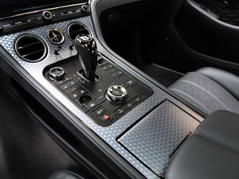 New 2025 Bentley Continental GT Speed image 17