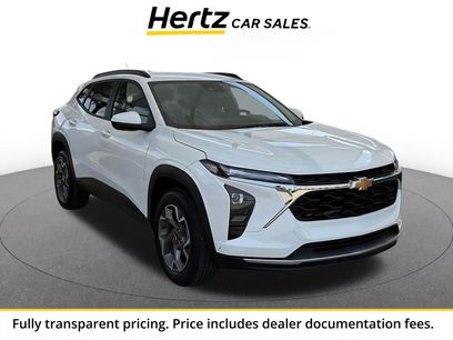 Used 2025 Chevrolet Trax LT w/ LT Convenience Package