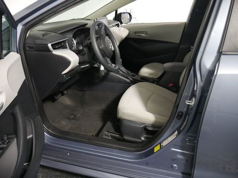 Used 2020 Toyota Corolla LE image 15