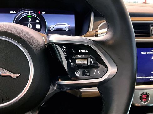 Used 2020 Jaguar I-PACE HSE image 24