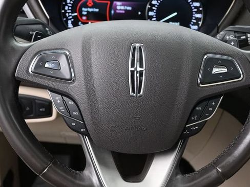 Used 2019 Lincoln MKC Reserve AWD/4WD image 20