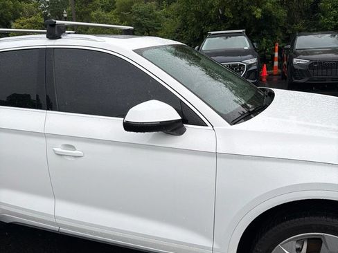 Used 2021 Audi Q5 2.0T Premium Plus w/ Premium Plus Package AWD/4WD image 6