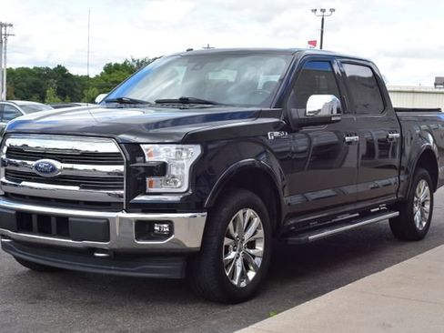 Used 2015 Ford F150 Lariat w/ Equipment Group 502A Luxury AWD/4WD image 15