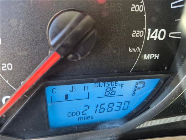 Used 2015 Toyota RAV4 XLE AWD/4WD image 10