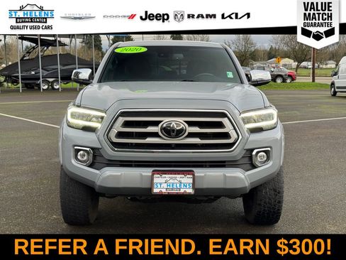 Used 2020 Toyota Tacoma Limited image 12