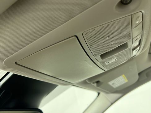 Used 2022 Nissan Rogue Sport SL w/ Premium Package image 18