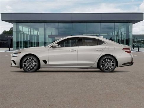 Used 2026 Genesis G70 2.5T AWD/4WD image 3