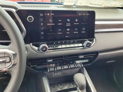 New 2025 GMC Canyon Elevation w/ Convenience Package image 13