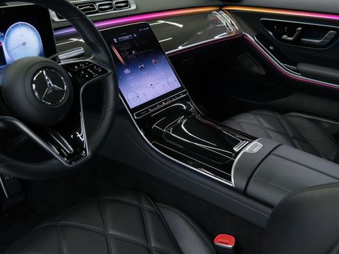 Used 2022 Mercedes-Benz Maybach S 580 4MATIC image 21