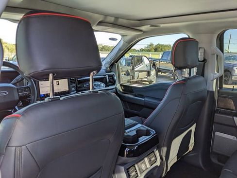 New 2026 Ford F250 Lariat w/ Black Appearance Package image 18