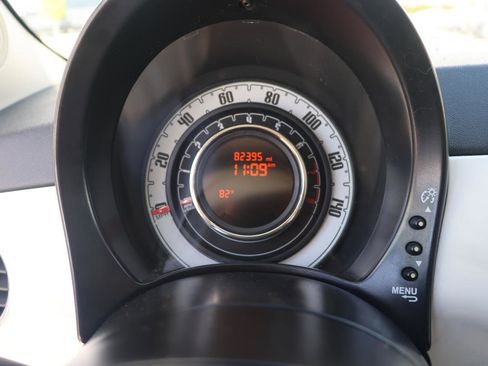 Used 2015 FIAT 500 Pop image 17