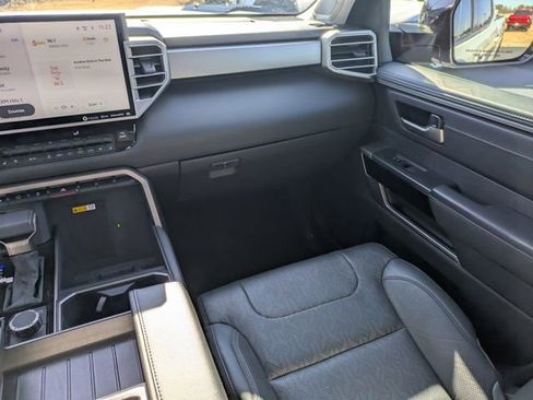 Used 2024 Toyota Tundra Limited image 17