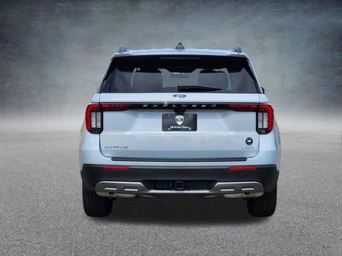 New 2026 Ford Explorer Active image 6
