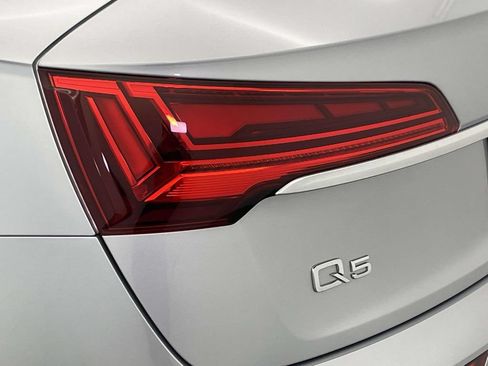 Certified 2023 Audi Q5 2.0T Premium w/ Convenience Package AWD/4WD image 16