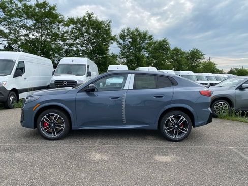 New 2026 BMW X2 xDrive28i w/ M Sport Package AWD/4WD image 4