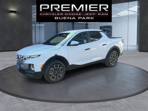 Used 2022 Hyundai Santa Cruz SEL image 4