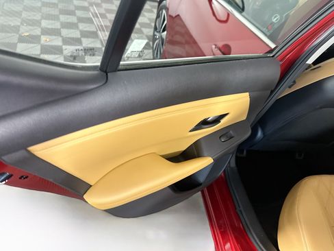 Used 2024 Nissan Sentra SV w/ SV Premium Package image 25