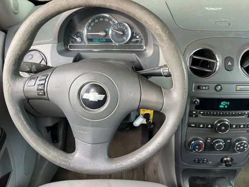 Used 2010 Chevrolet HHR LS FWD image 14