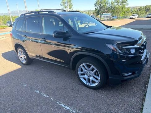 Used 2025 Honda Passport EX-L image 8