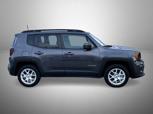 Used 2021 Jeep Renegade Latitude image 4
