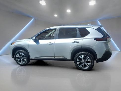 Used 2023 Nissan Rogue SV AWD/4WD image 16