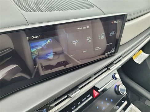 New 2026 Hyundai Santa Fe SE image 18