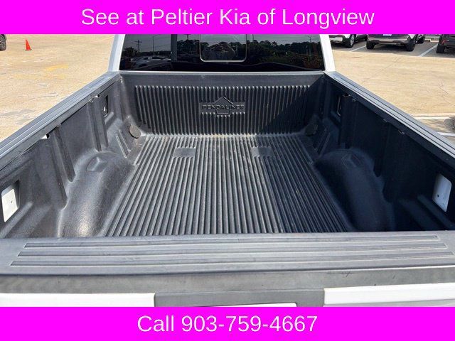 Used 2015 Ford F150 XLT w/ Equipment Group 302A Luxury AWD/4WD image 7