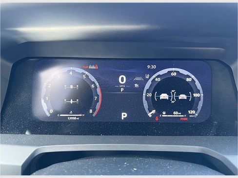 Used 2024 Toyota Tacoma TRD Sport image 31